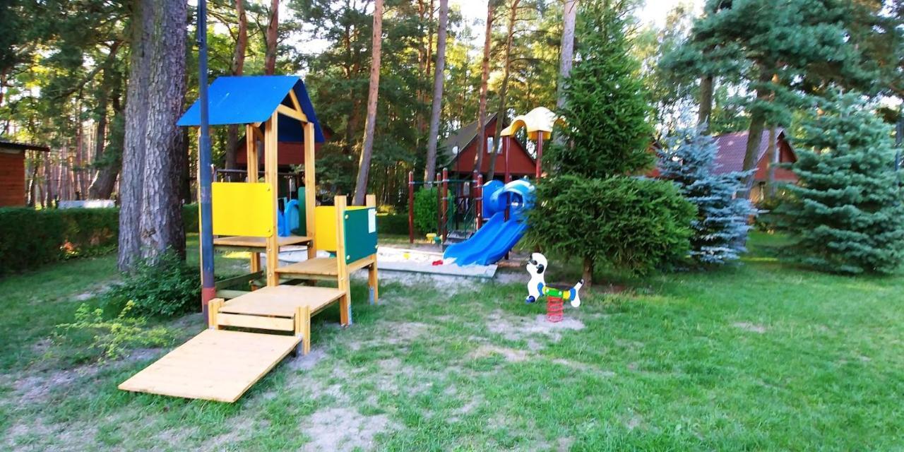Domki Letniskowe Baltyk Łeba Exteriör bild