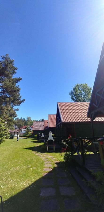 Domki Letniskowe Baltyk Łeba Exteriör bild