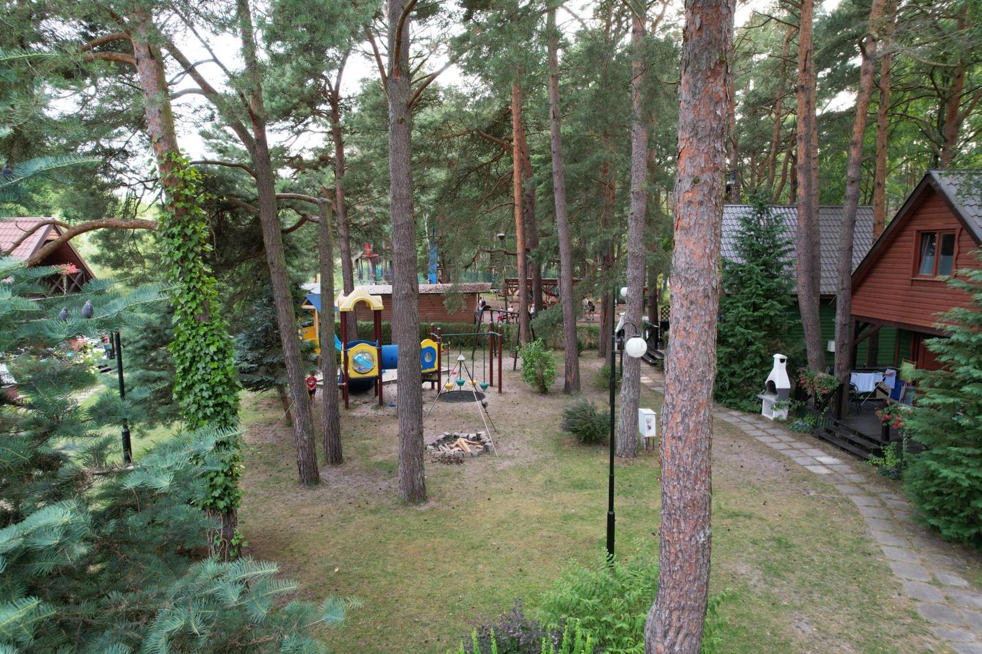 Domki Letniskowe Baltyk Łeba Exteriör bild